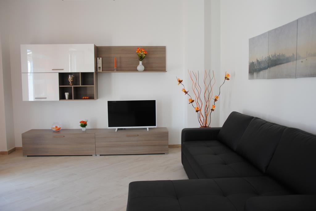 Ferienwohnung Sesto Piano House Monopoli Exterior foto