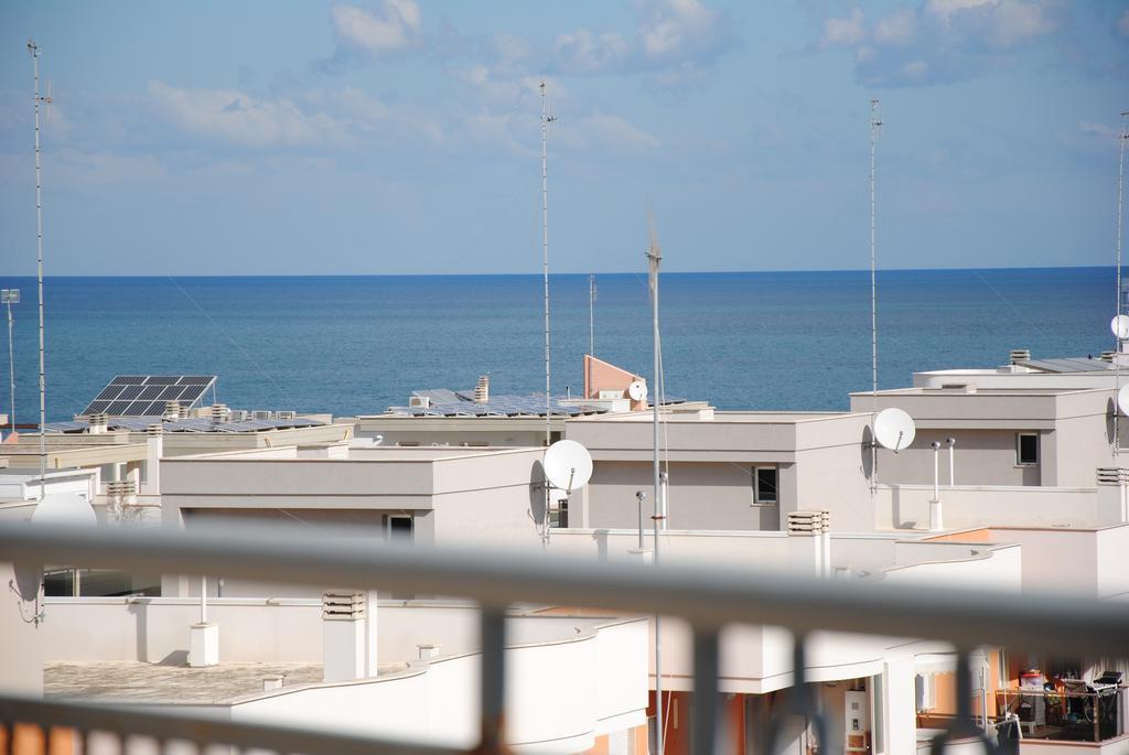 Ferienwohnung Sesto Piano House Monopoli Exterior foto
